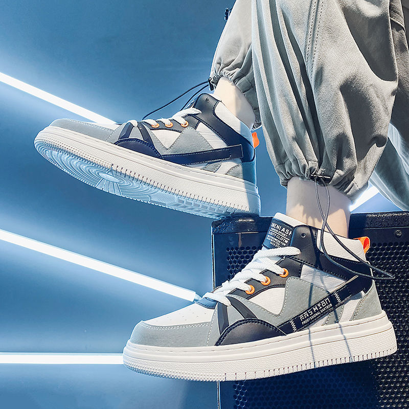 Zapatillas de lona blancas de  - Canvas Sneaker High reseña y precio